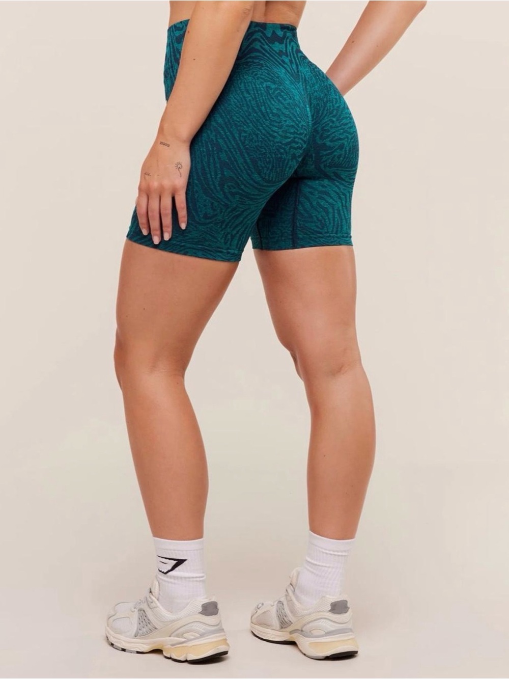 Gymshark Teal Green Seamless High Waisted Biker Shorts Abstract Print